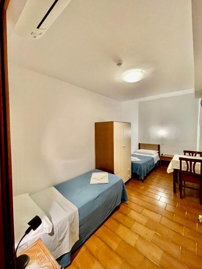 Hotel Canada Венеція Екстер'єр фото