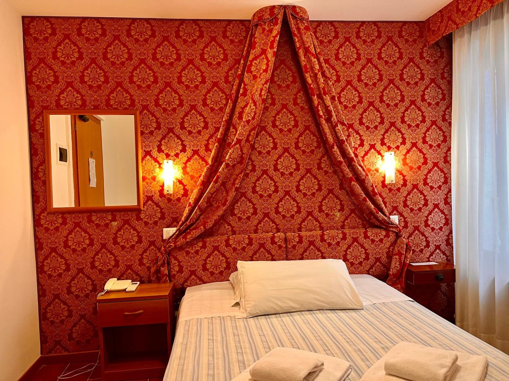 Hotel Canada Венеція Екстер'єр фото