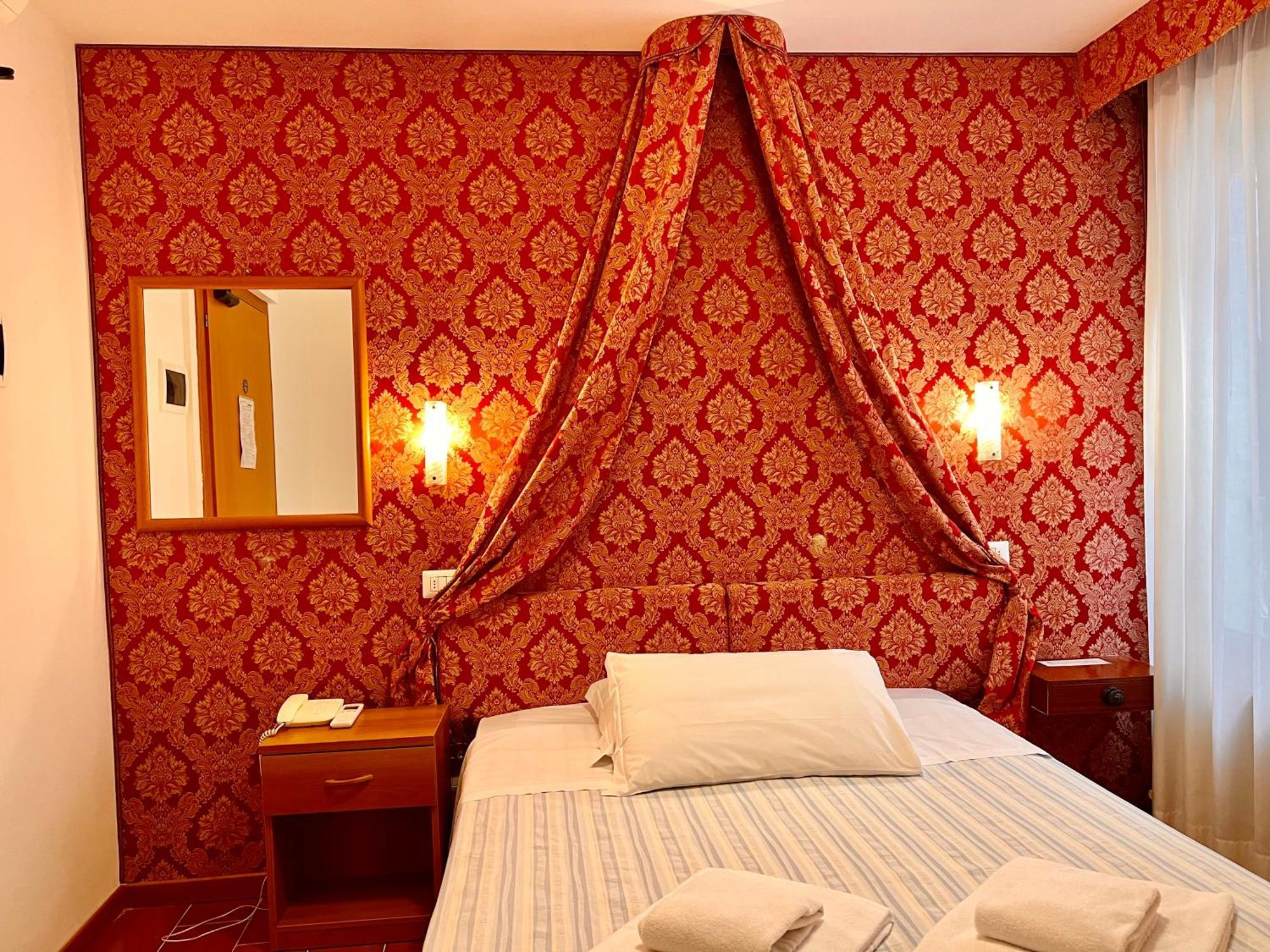Hotel Canada Венеція Екстер'єр фото