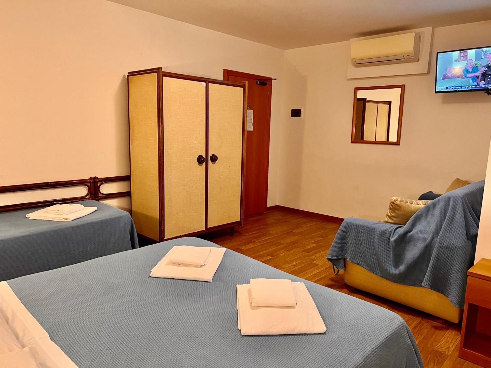 Hotel Canada Венеція Екстер'єр фото